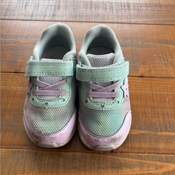 Stride Rite Light-up Sneakers - Picture 2 of 2